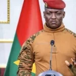 Ibrahim Traoré, président de la transition burkinabè, en tenue officielle