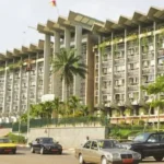 Bâtiment du Ministère des Finances du Cameroun à Yaoundé, siège de la gestion budgétaire et fiscale du pays.